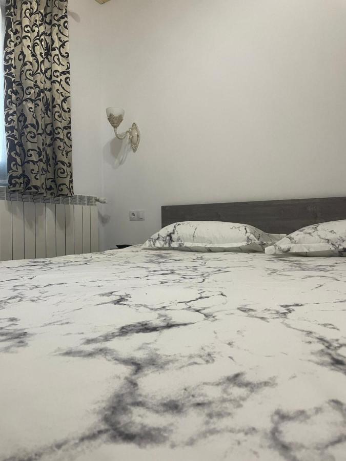 Casa De Langa Padure Hotel Sighetu Marmaţiei Eksteriør billede