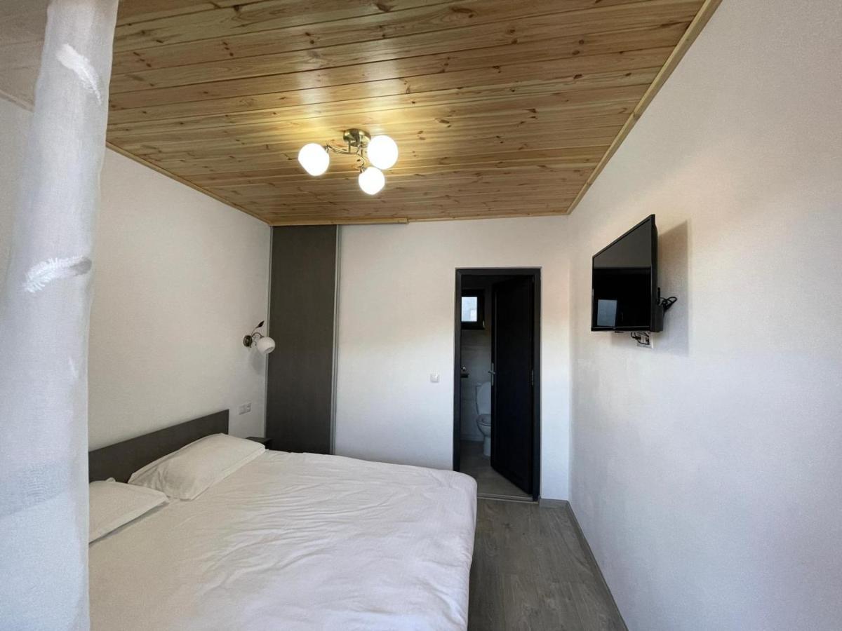 Casa De Langa Padure Hotel Sighetu Marmaţiei Eksteriør billede